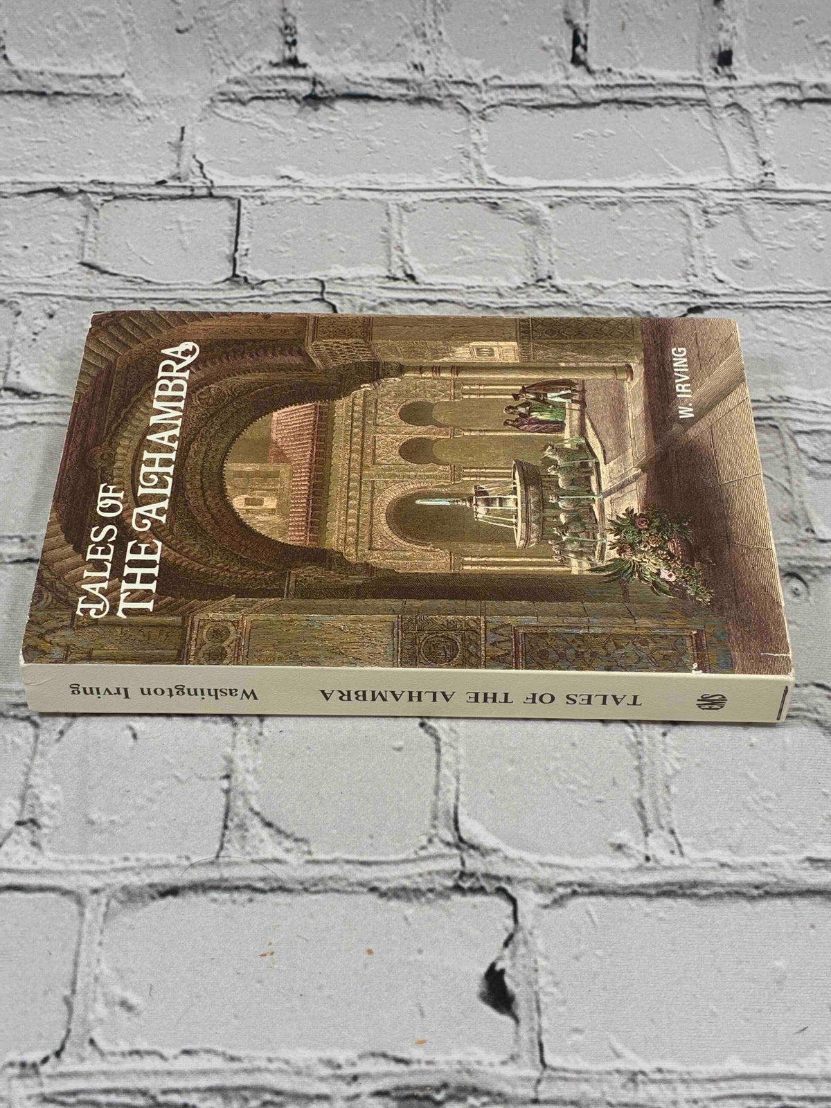 Tales of the Alhambra by Washington Irving, 1994 Ediciones Miguel Sanchez Paperback - spine and front cover