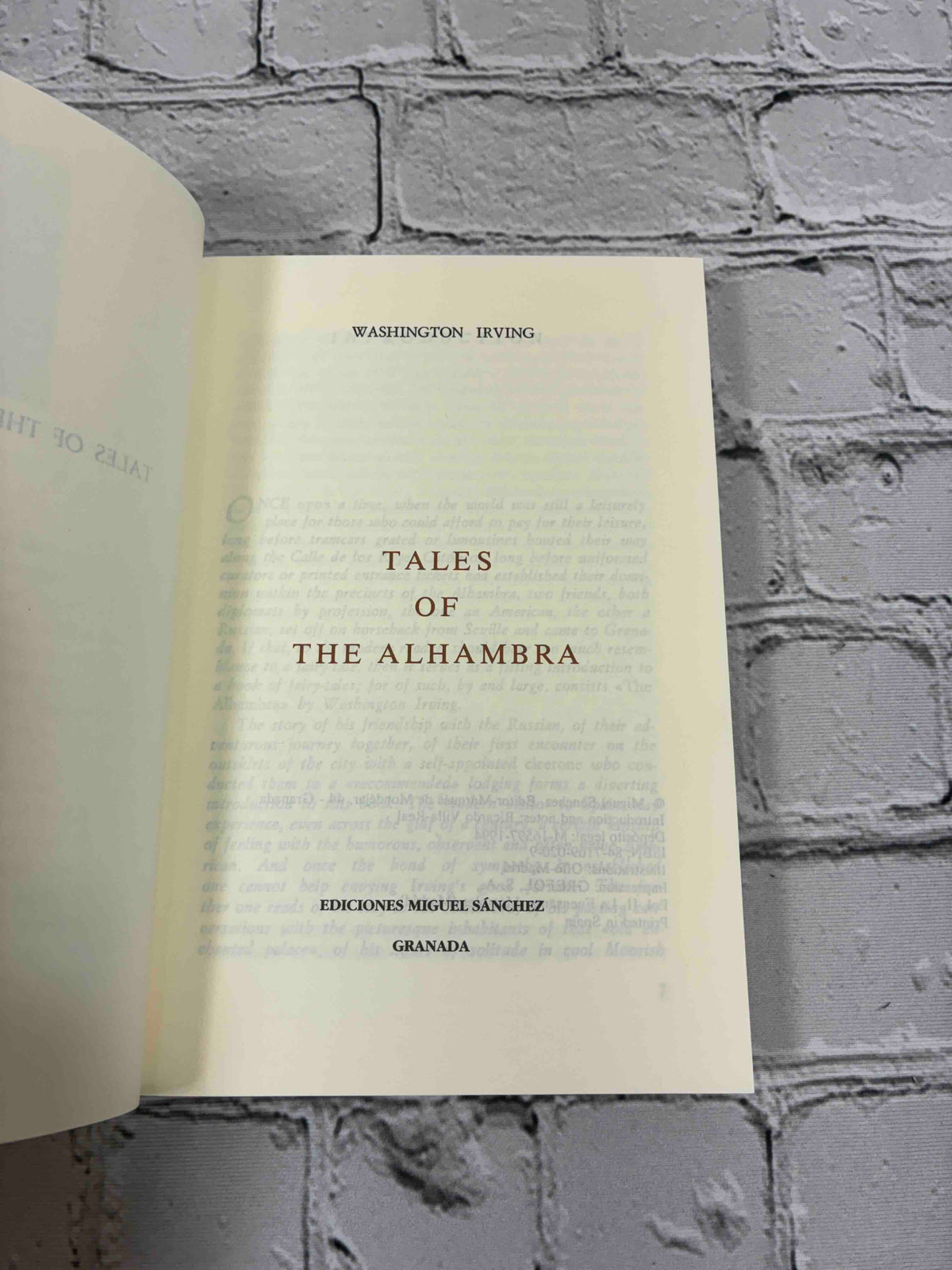 Tales of the Alhambra by Washington Irving, 1994 Ediciones Miguel Sanchez Paperback - title page