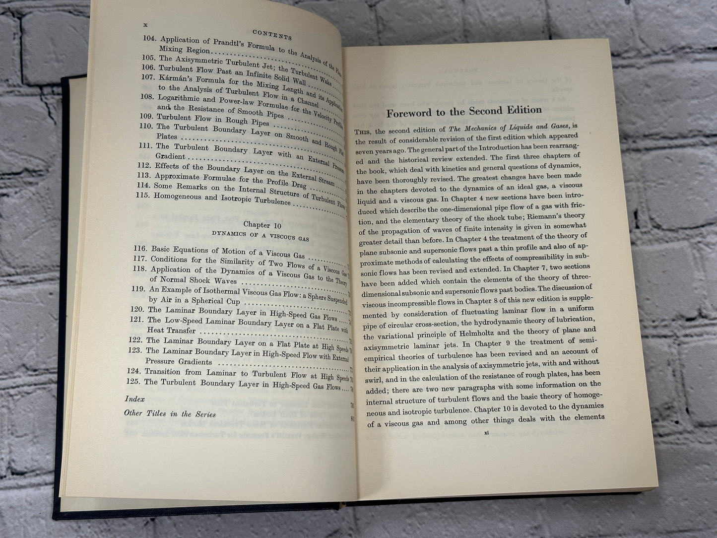 Mechanics of Liquids and Gases by L.G. Loitsyanskii [1966 · 1st English Edition]