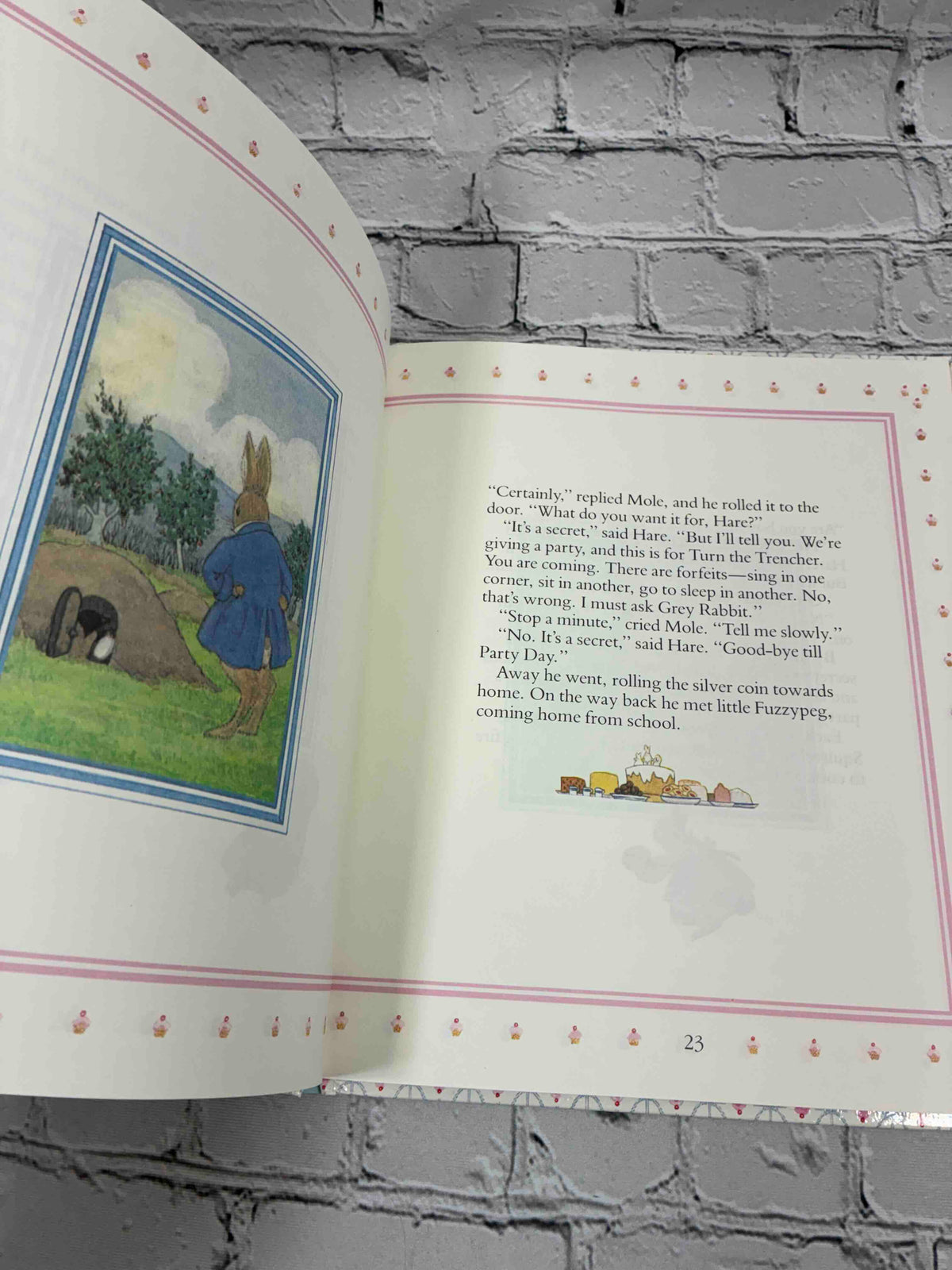Little Grey Rabbit's Party by Alison Uttley, 1990 Gallery Books hardcover - interior illustration
