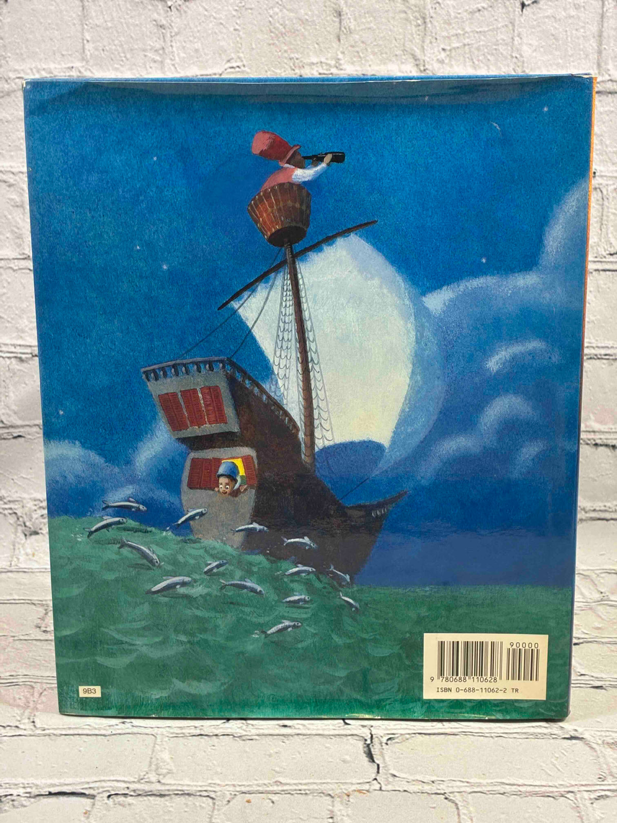 His Royal Buckliness by Kevin Hawkes, 1992 first edition hardcover - rear of dust jacket