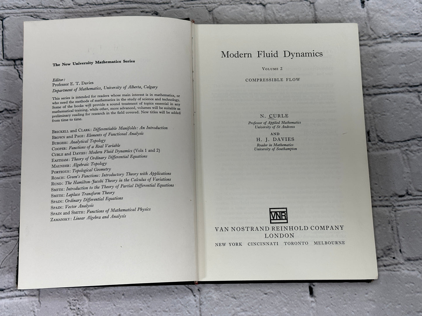 Modern Fluid Dynamics Volume II: Compressible Flow by Curle & Davies [1971]