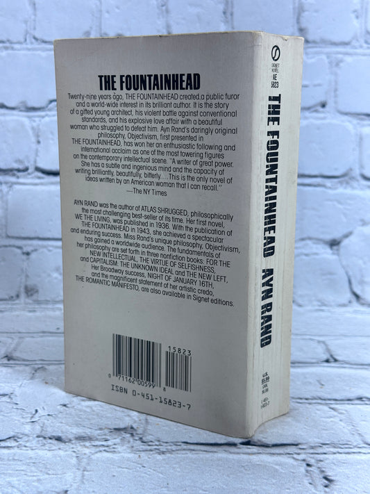 The Fountainhead by Ayn Rand [Signet · 1971]