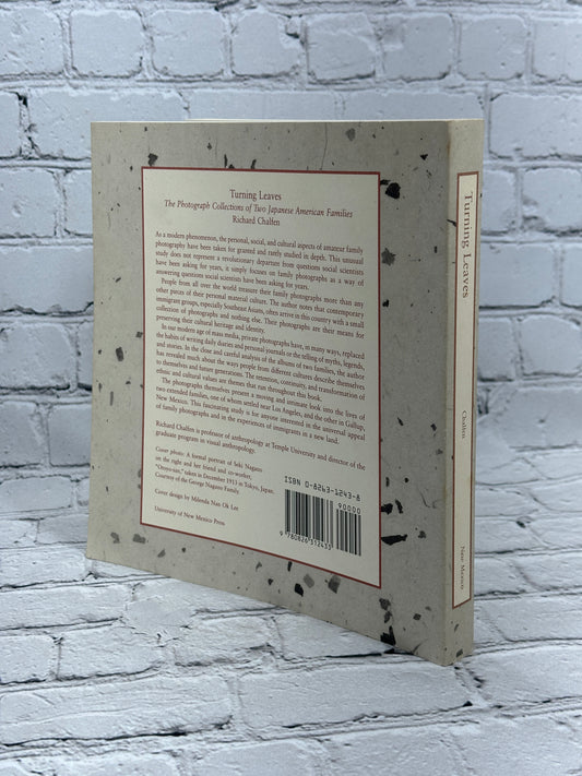 Turning Leaves: The Photograph Collections of Two Japanese American Families [1st Edition · 1991]