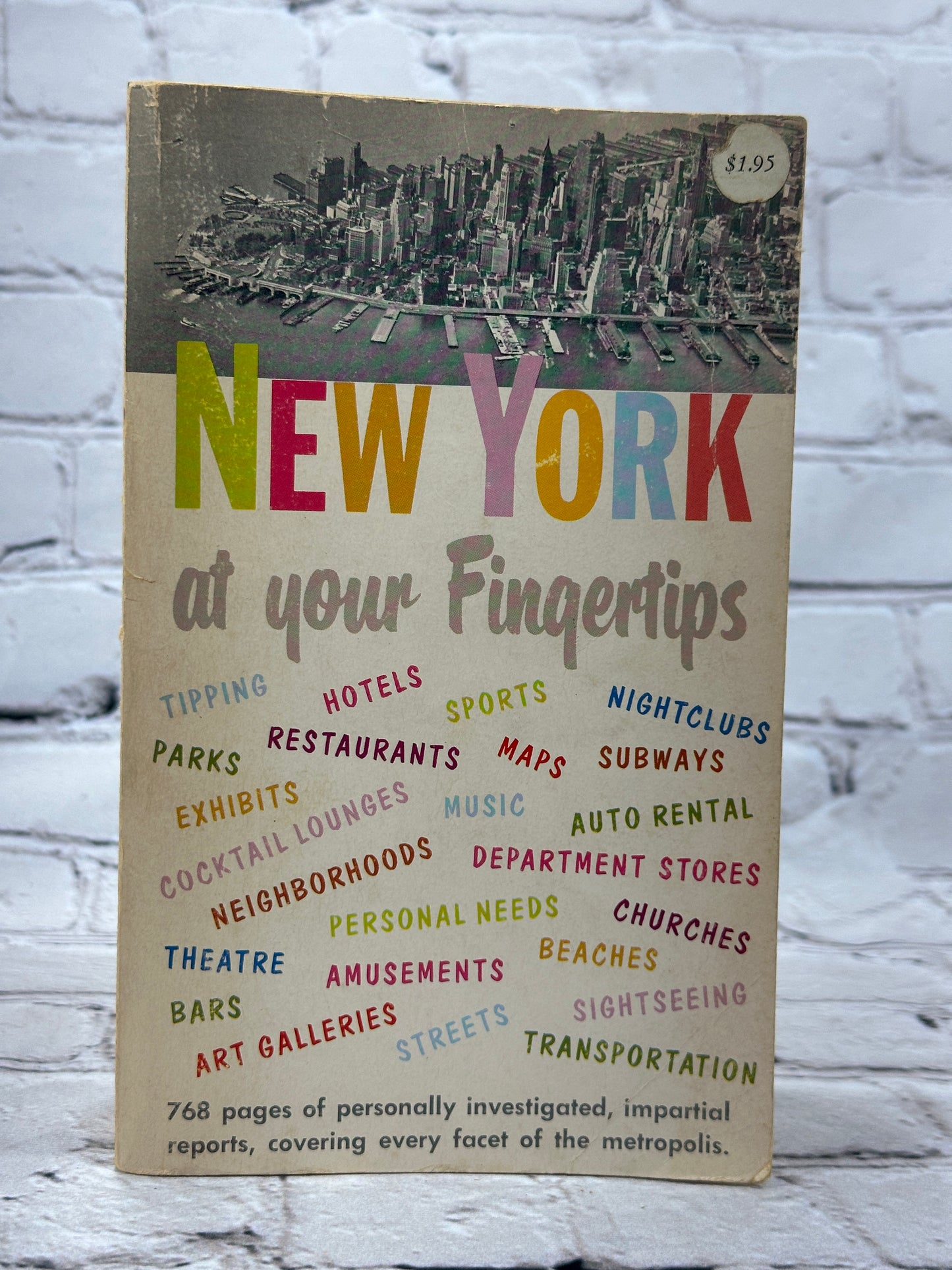 New York at Your Fingertips by Harold Hart [1965]