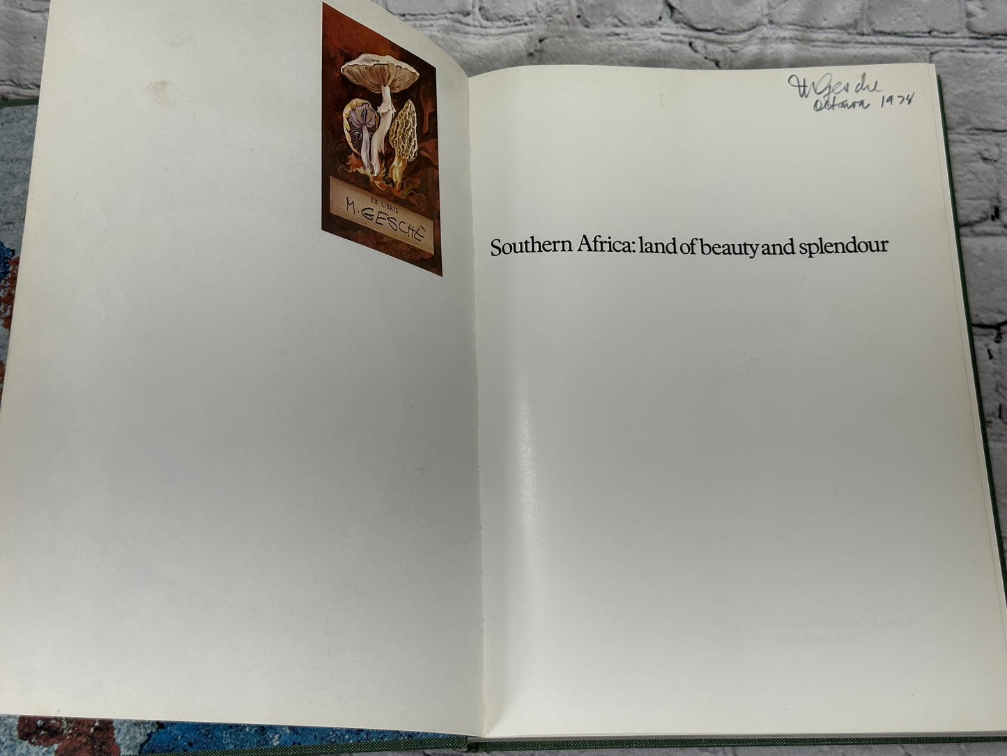 Southern Africa Land of Beauty and Splendour  by T.V.Bulpin [1977· 3rd Edition]