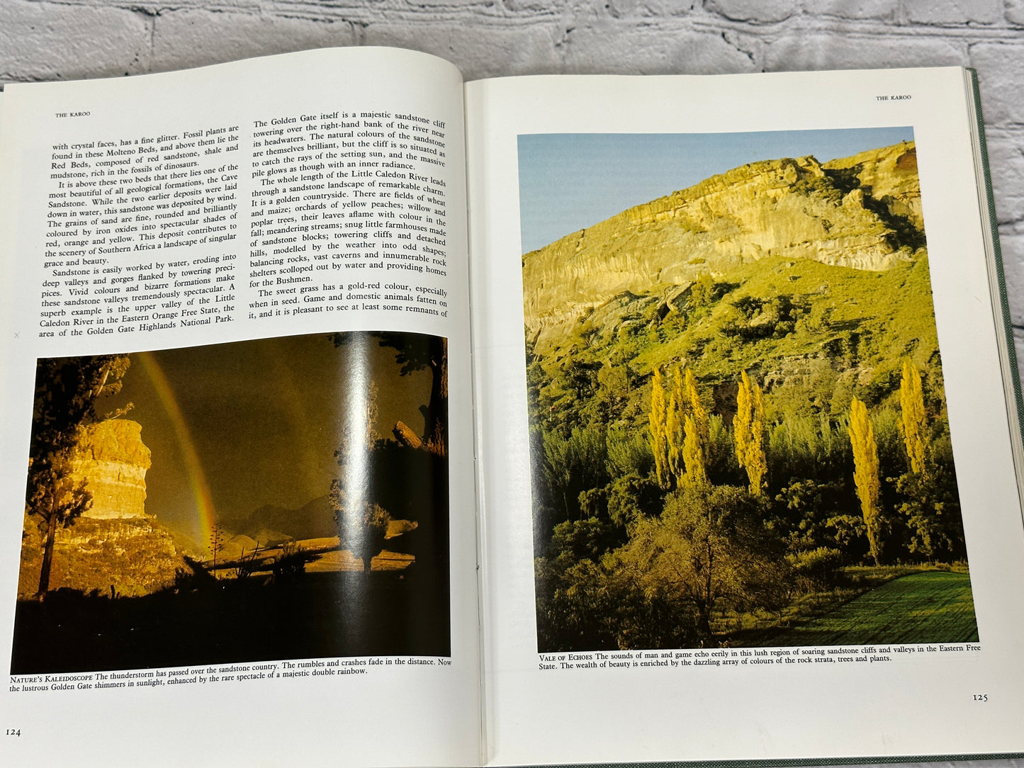 Southern Africa Land of Beauty and Splendour  by T.V.Bulpin [1977· 3rd Edition]