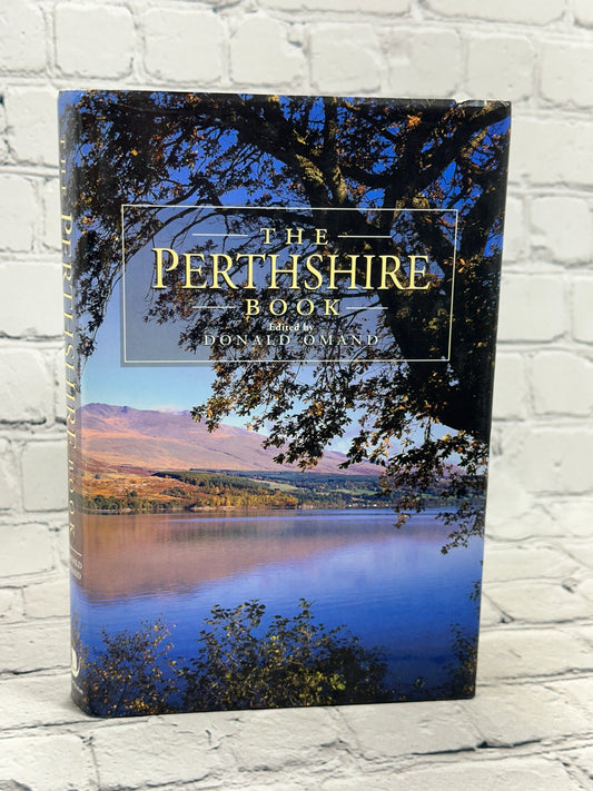 The Perthshire Book Edited By Donald Omand [1991]