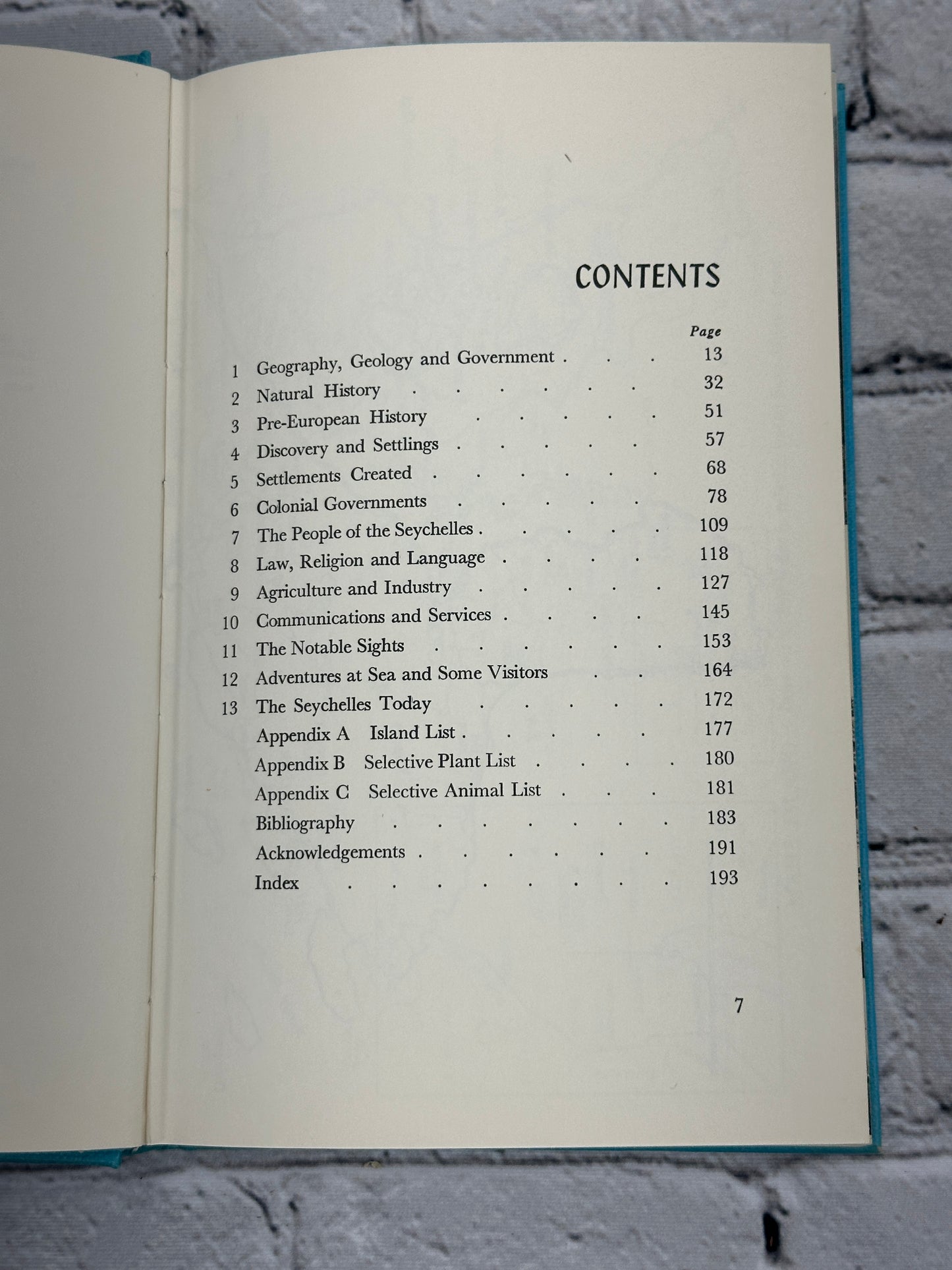 Islands: The Seychelles by Guy Lionnet [1st Edition · 1972]