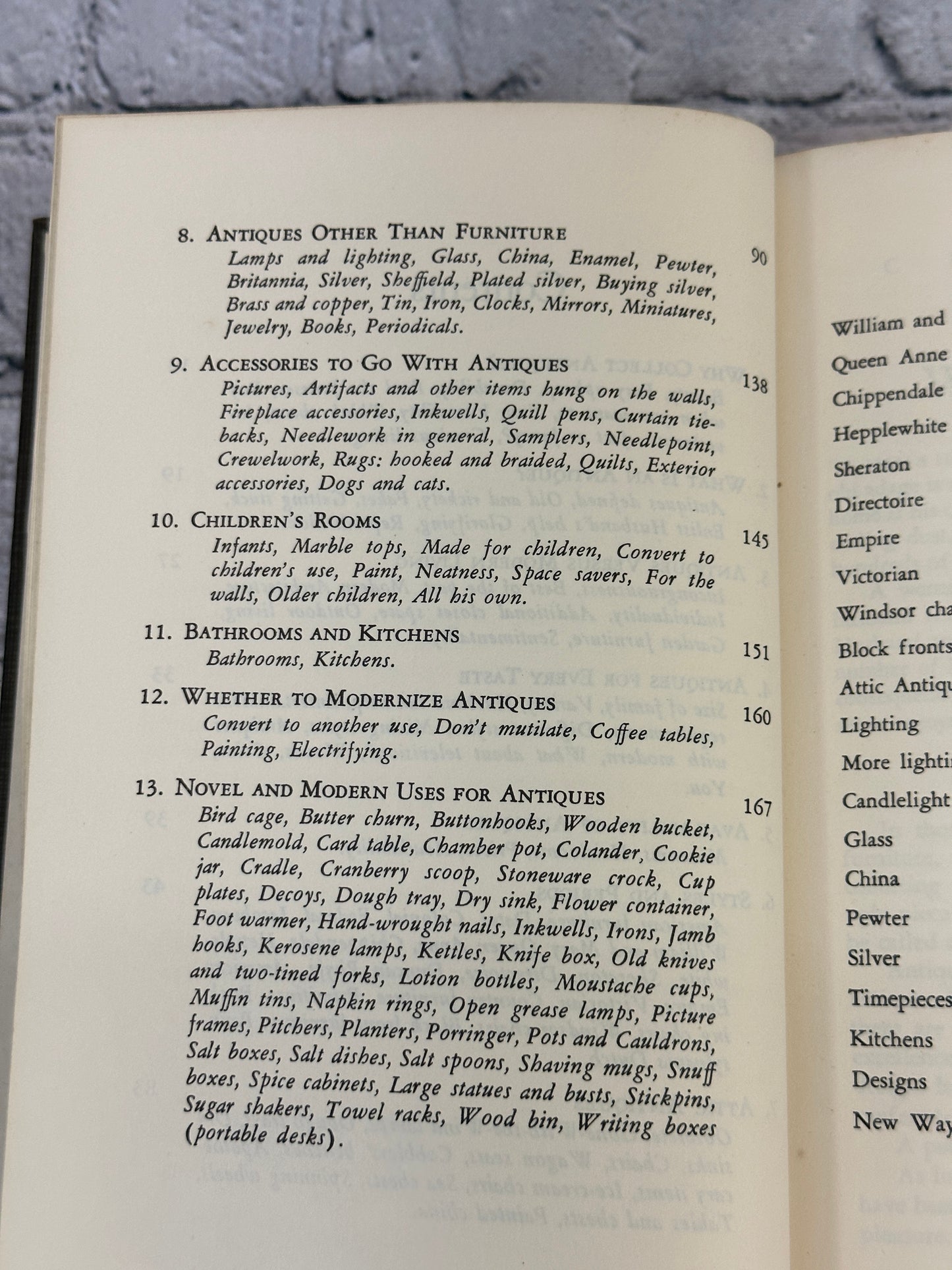 Housewives' Guide to Antiques by Leslie Gross (1959 · 1st Edition)