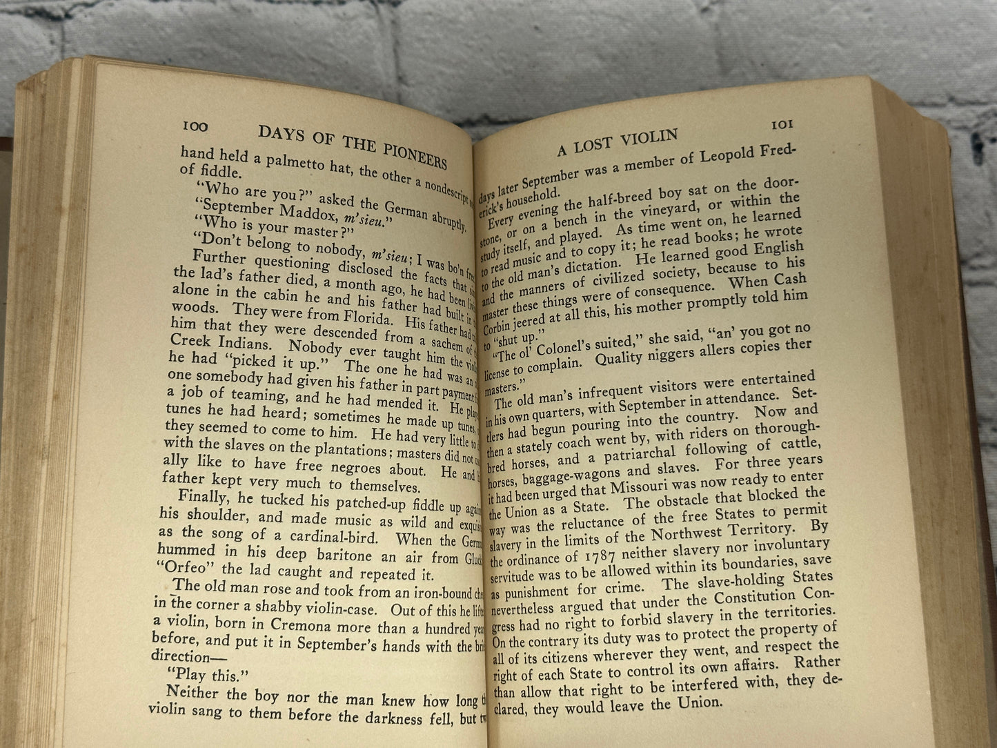 Great Days in American History Series: Days of Pioneers by L. Lamprey [1924]