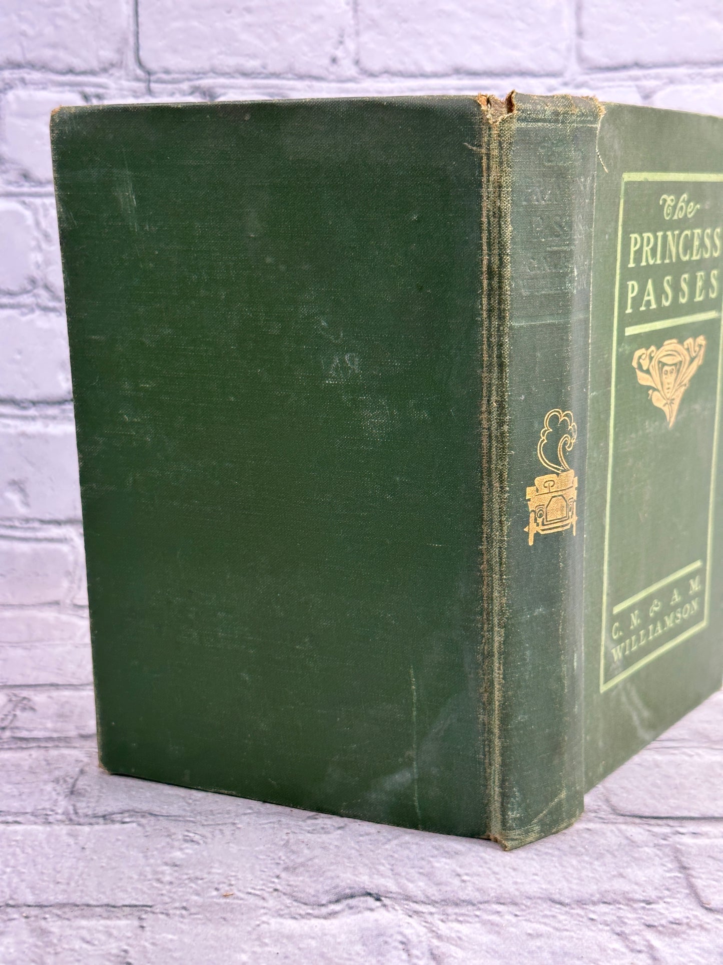 The Princess Passes by C. N. & A. M. Williamson [1905 · First Edition]