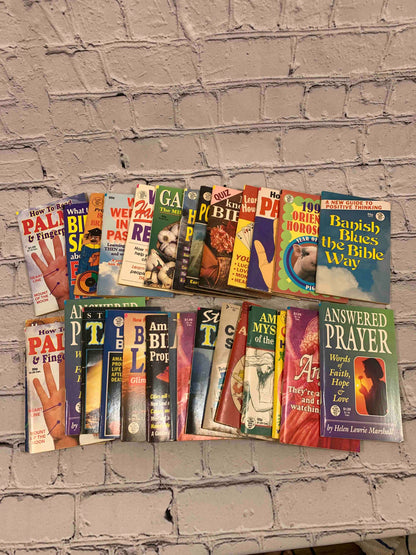 Globe Mini Mag (Lot of 31)