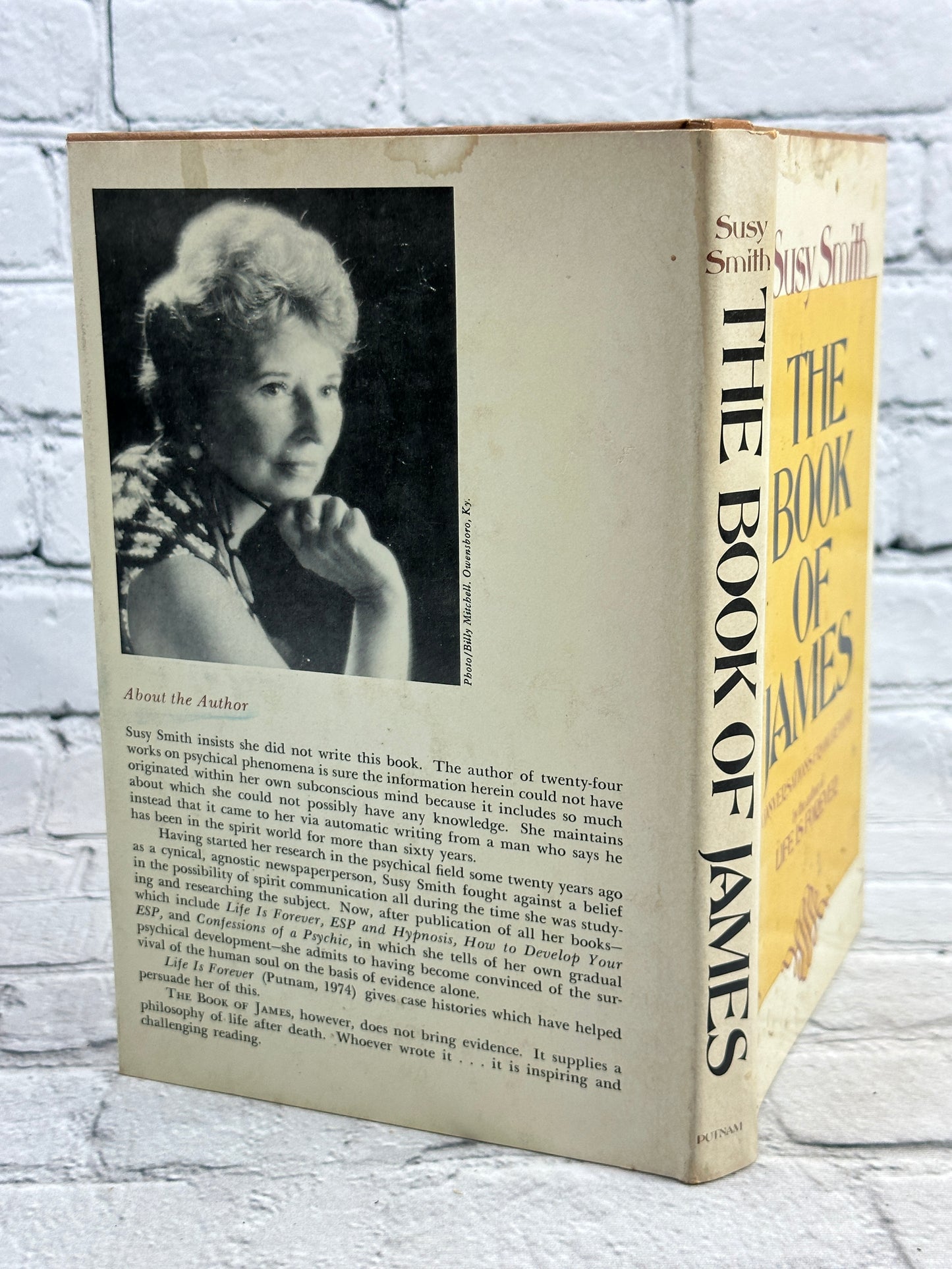 The Book of James By Susy Smith  [1974 · Book Club Edition]