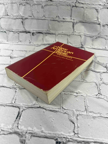 The New American Bible For Catholics (2403 · Red Letter Edition)