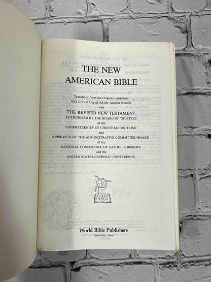 The New American Bible For Catholics (2403 · Red Letter Edition)