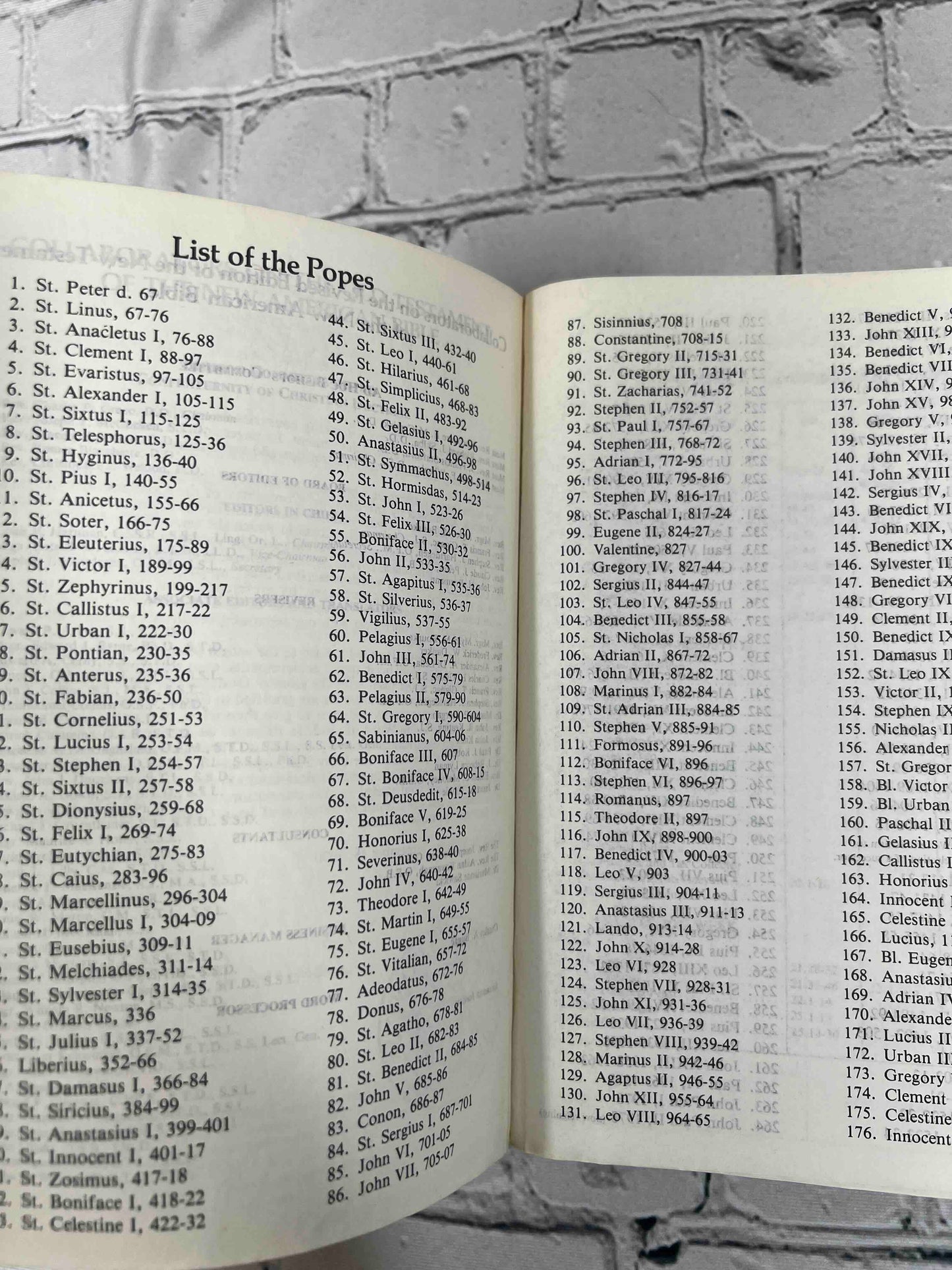 The New American Bible For Catholics (2403 · Red Letter Edition)