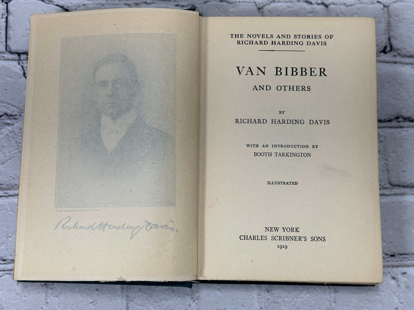 Van Bibber and Other Stories by Richard Harding Davis [1919]