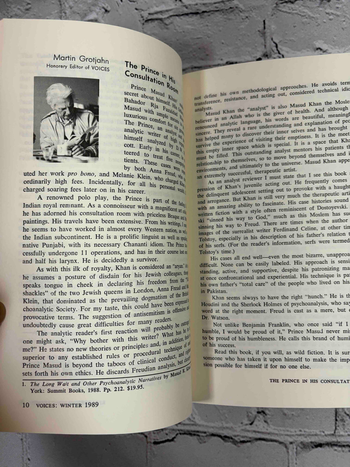 Voices: The Art and Science of Psychotherapy, Winter 1989 - The Prince in His Consultation Room by Martin Grotjahn