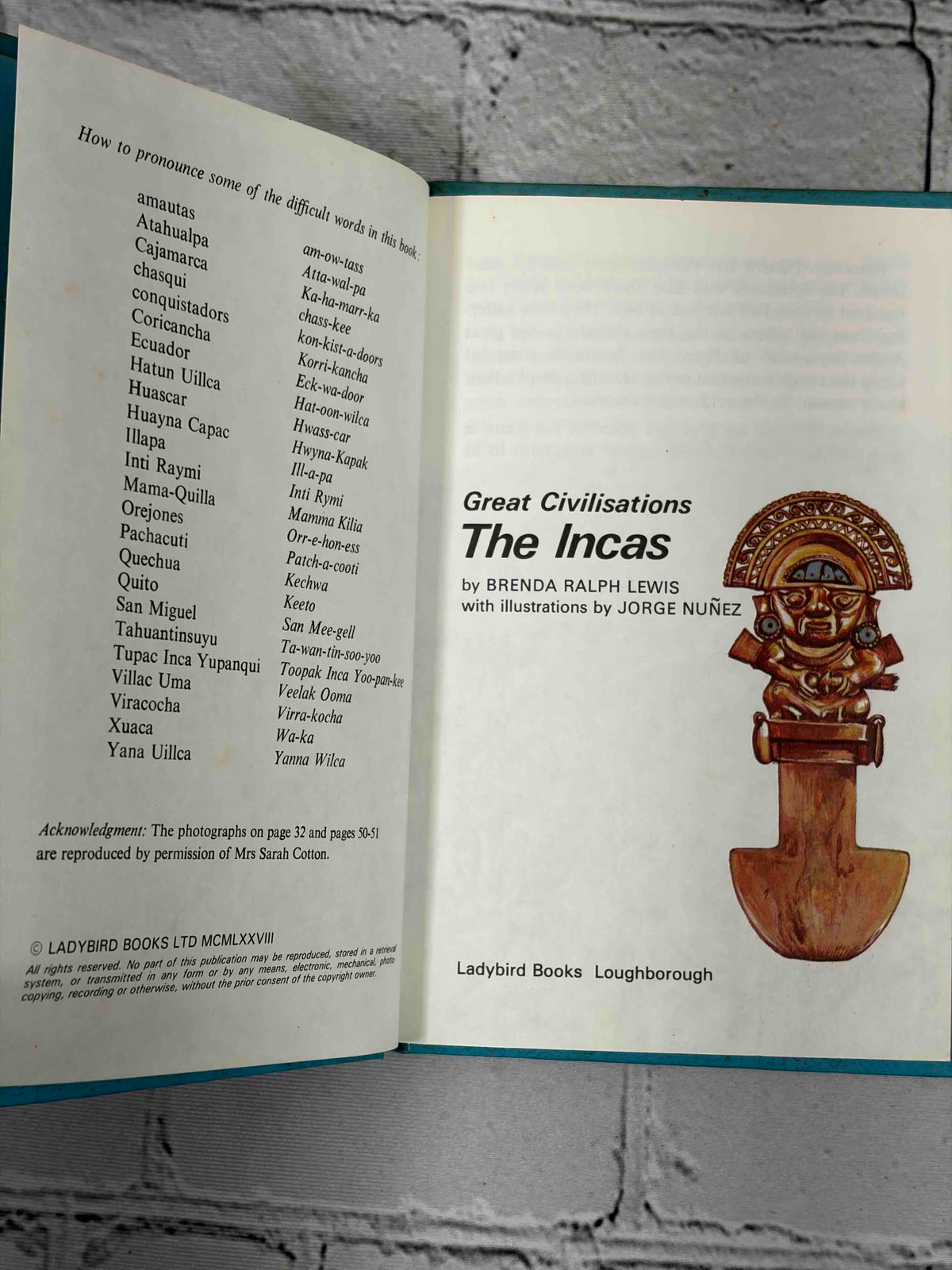 Lot of 8 vintage Ladybird books - The Incas title page
