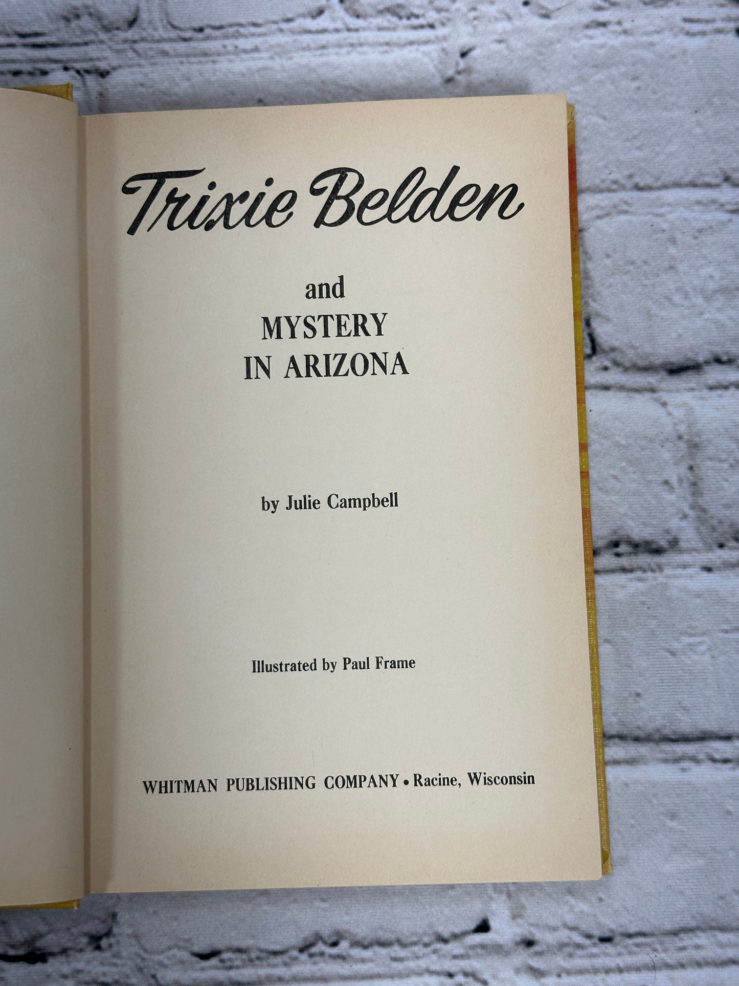 Trixie Belden and Mystery in Arizona by Kathryn Kenny [#6  · 1965]