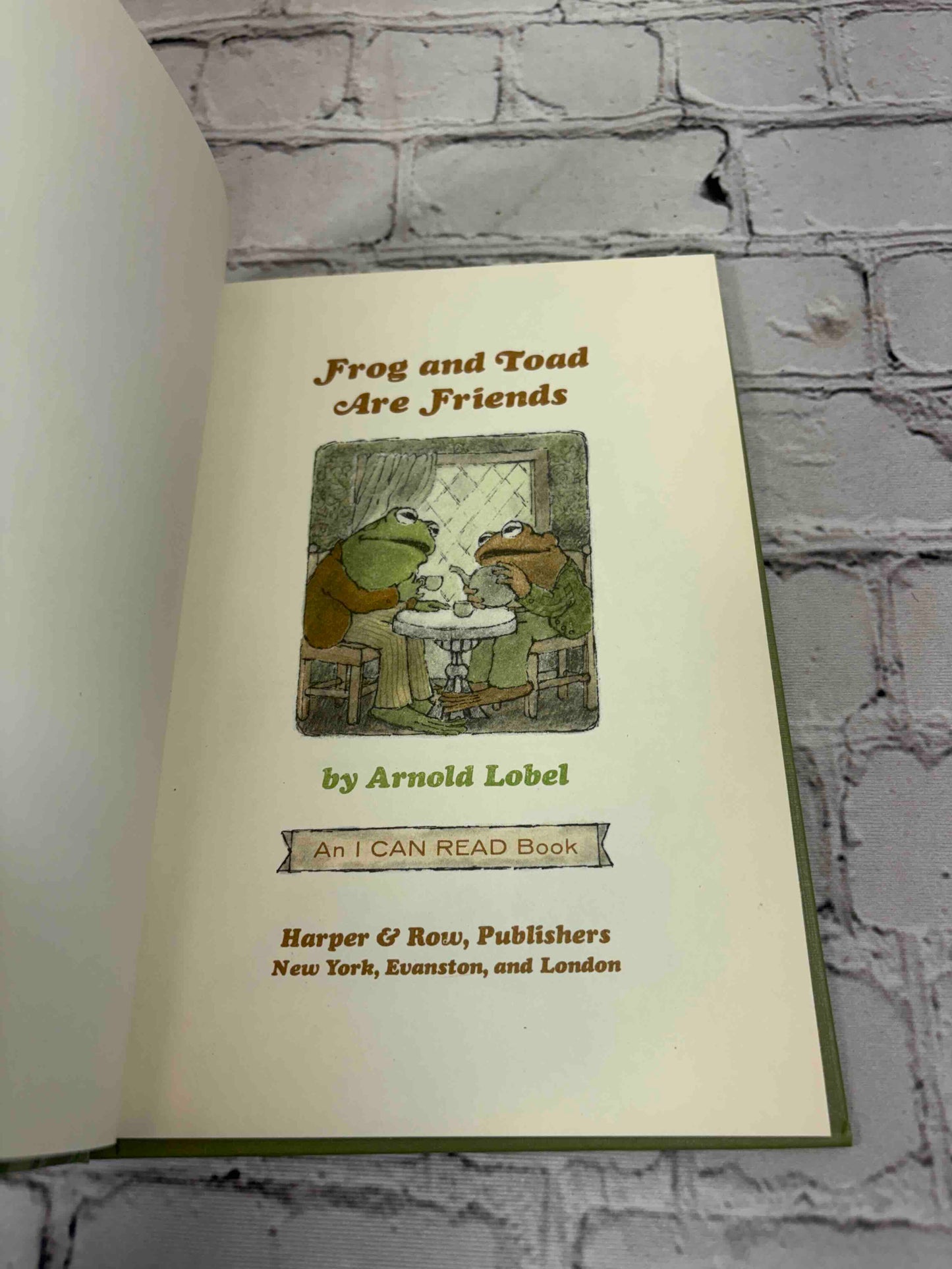 Frog and Toad Are Friends