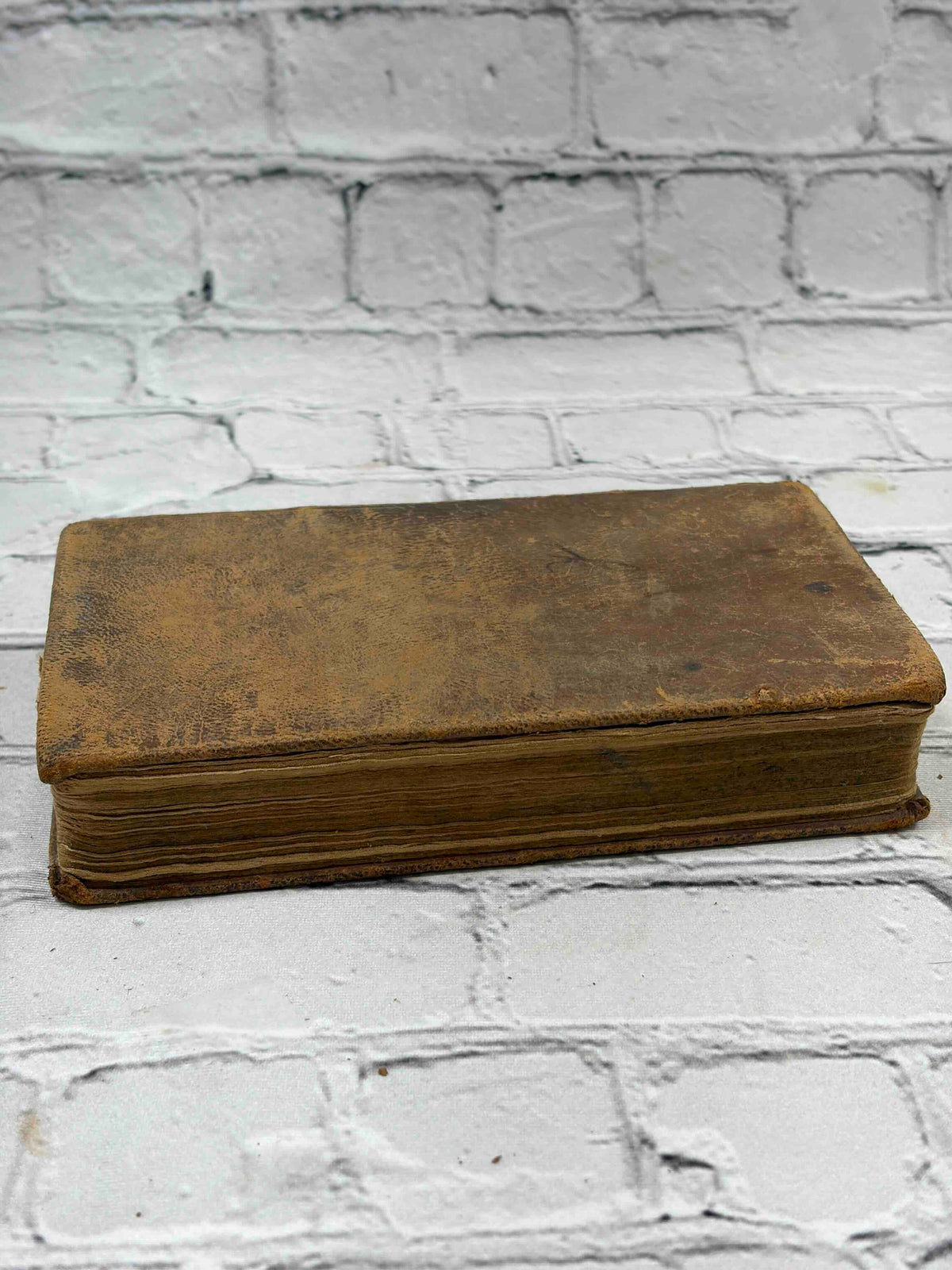 Geography Made Easy by Jedidiah Morse, 1813 Boston - bottom edge view