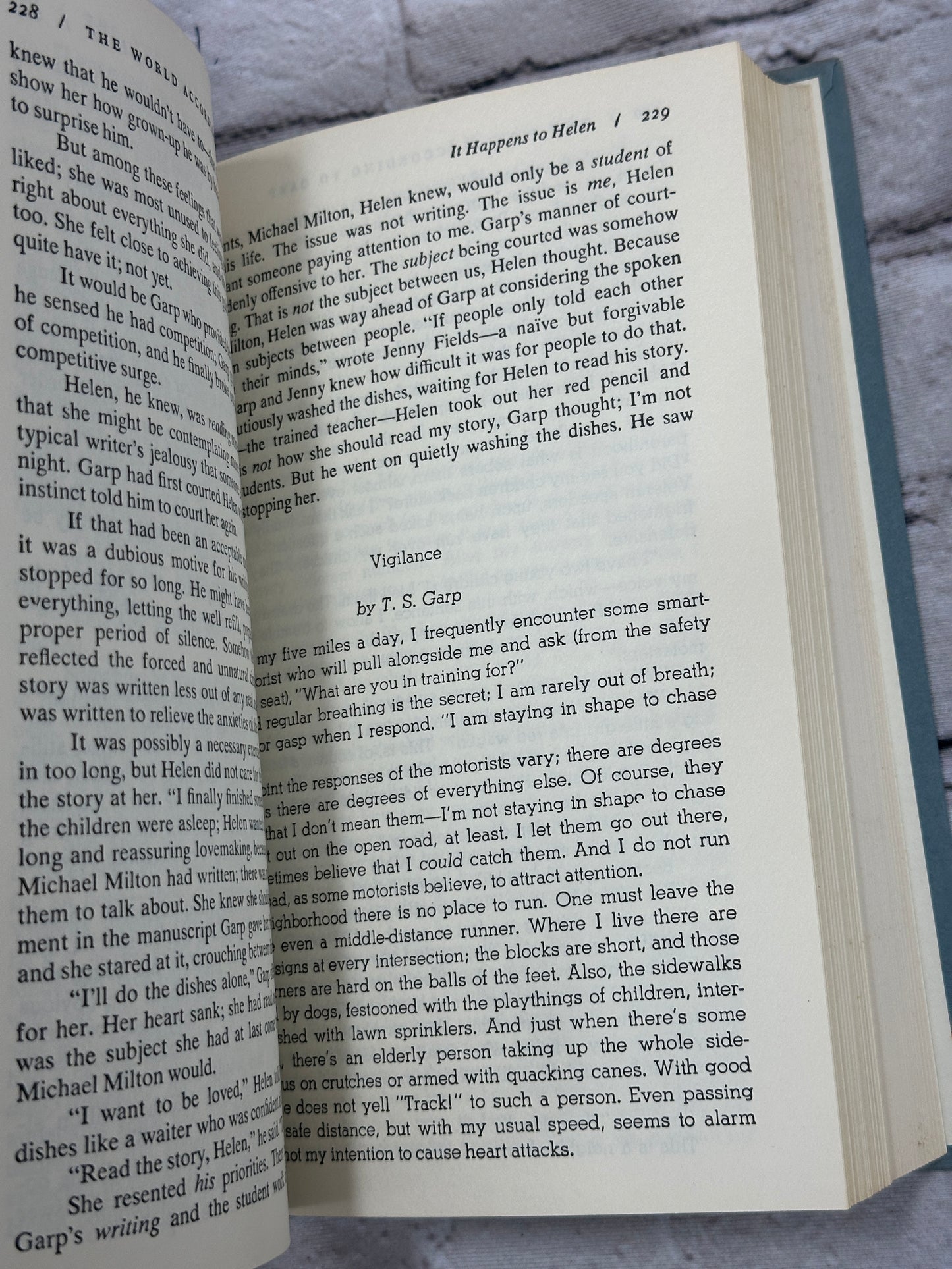 The World According To Garp By John Irving [Reprint by Book Thrift · 1978]