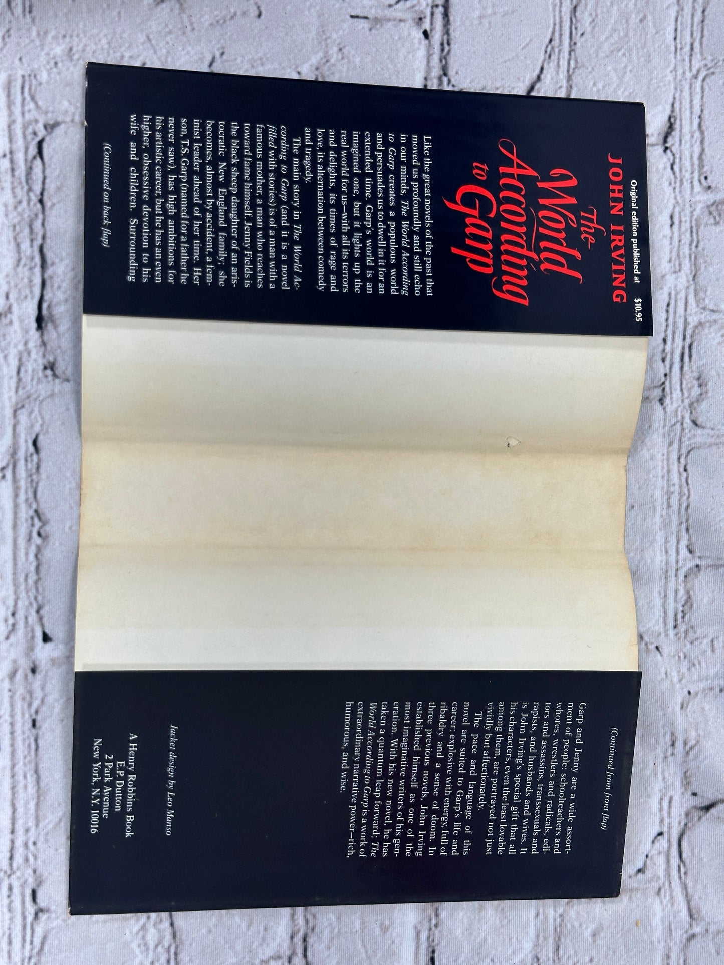 The World According To Garp By John Irving [Reprint by Book Thrift · 1978]