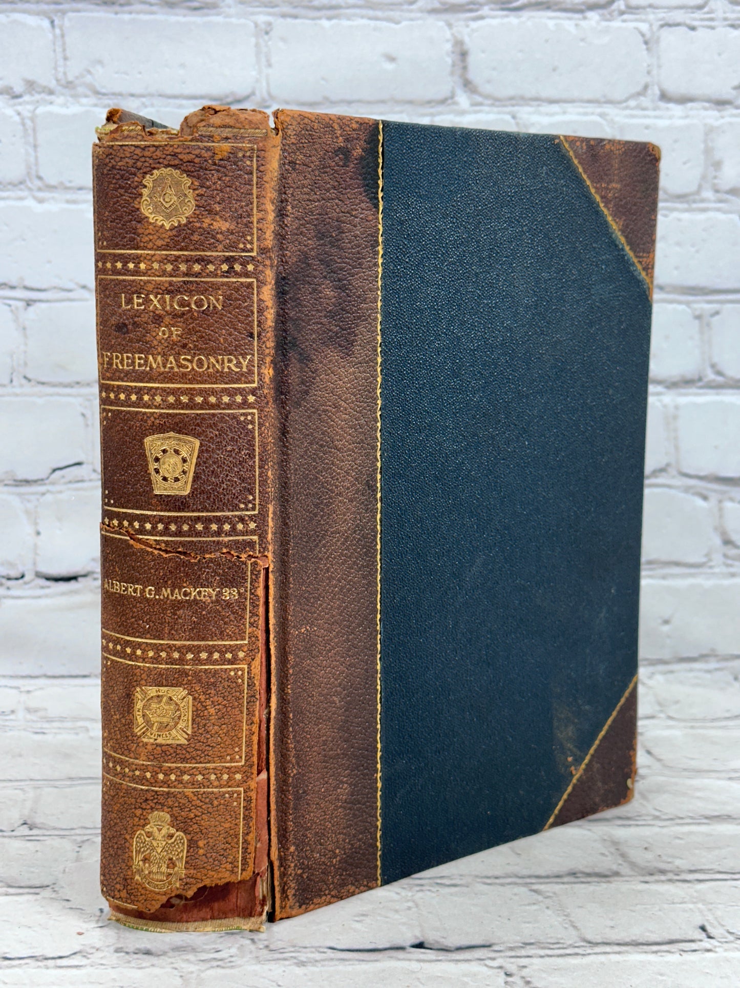 Lexicon of Freemasonry By Albert G. Mackey [McClure Publishing · 1914]