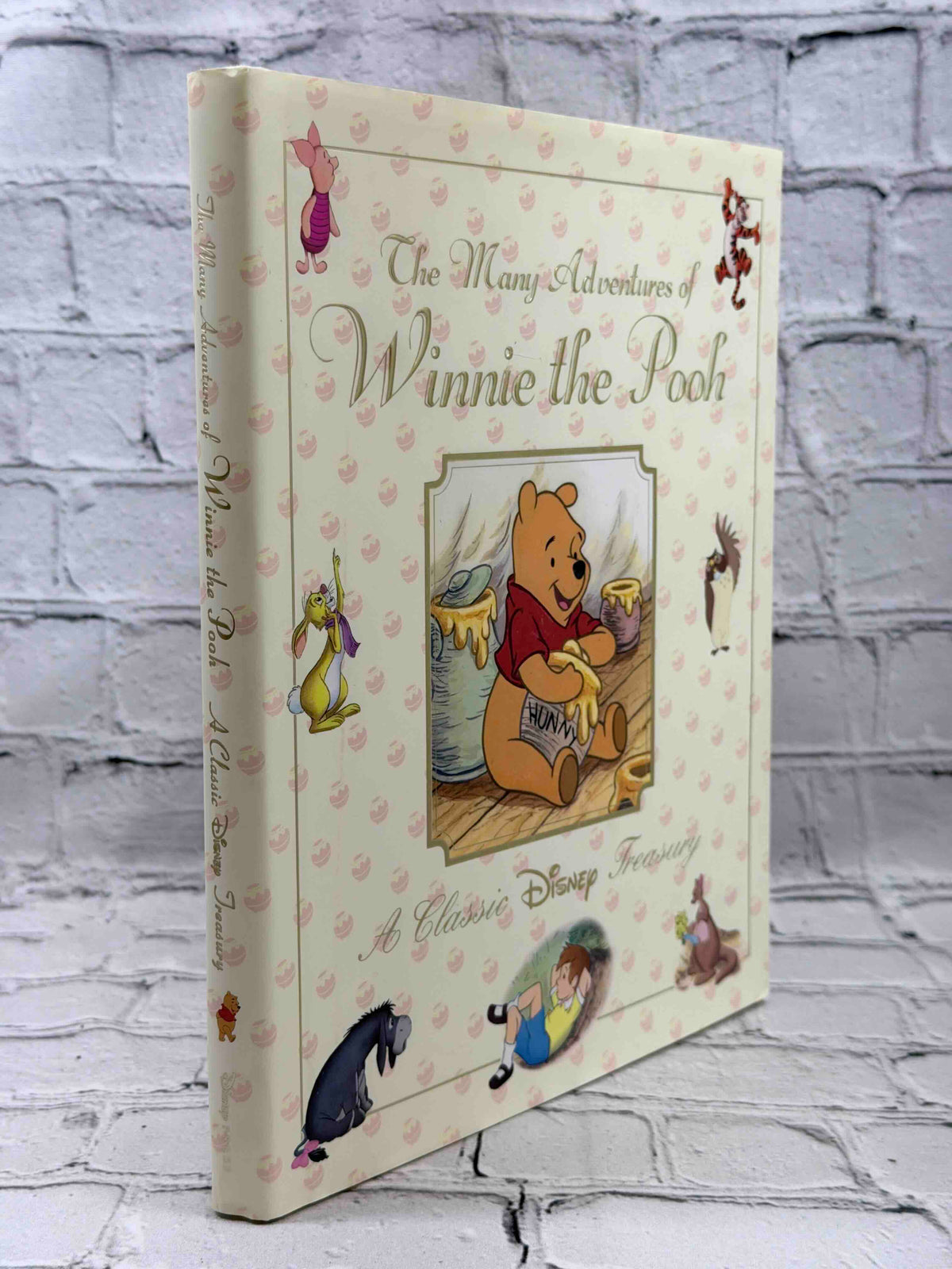 The Many Adventures of Winnie the Pooh: A Classic Disney Treasury
