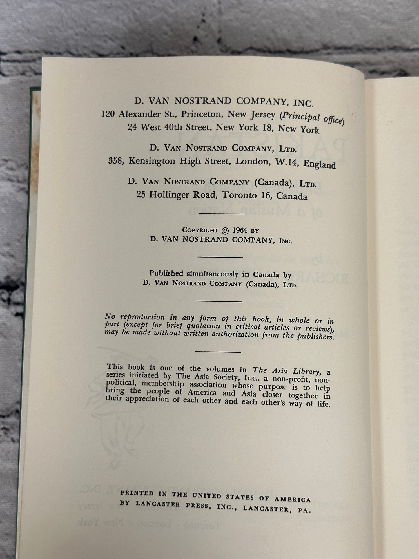 Pakistan Birth and Growth of a Muslim Nation by Richard Weekes [1st Ed. · 1964]