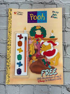 Pooh Paint Box Book: Here Comes Christmas