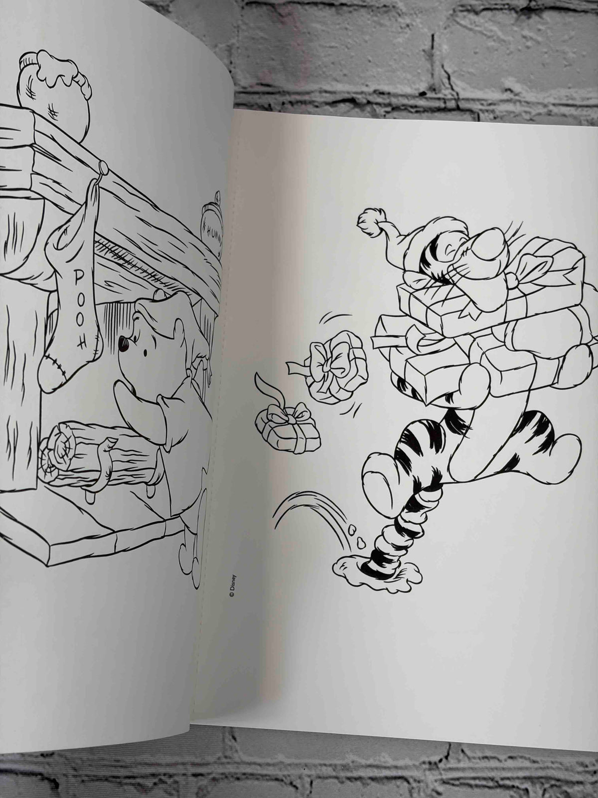 Pooh Paint Box Book: Here Comes Christmas, Golden Books - coloring pages