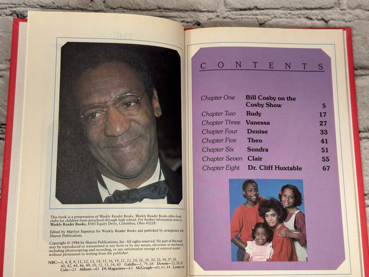 The Cosby Show Scrapbook [Weekly Reader Book · 1986]