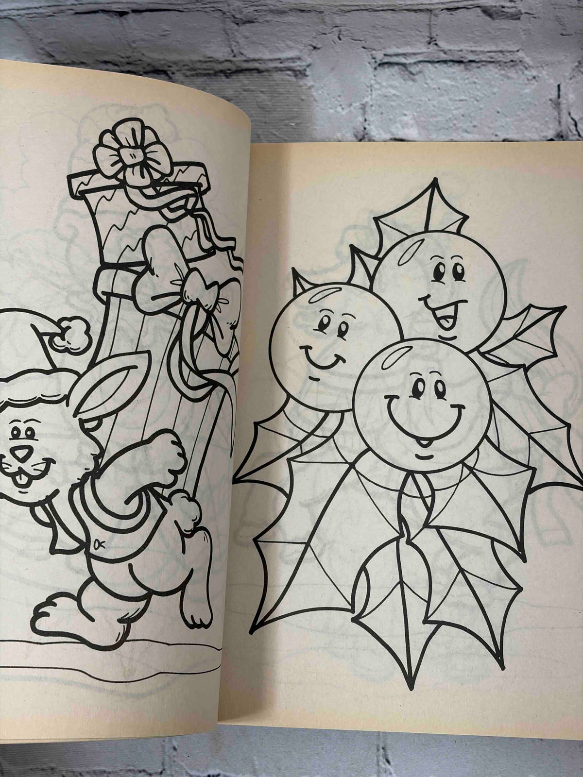 Christmas Jumbo Fun Coloring & Activity Book, 2002 Paradise Press - coloring pages