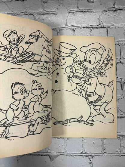 Disney's Christmas Book Featuring Mickey's Christmas Carol, 1989 Golden coloring book - coloring pages
