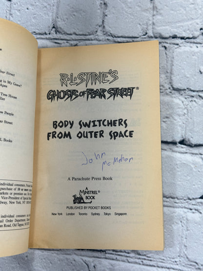 Body Switchers From Outer Space [Ghosts Of Fear Street #14 · 1st Print · 1996]