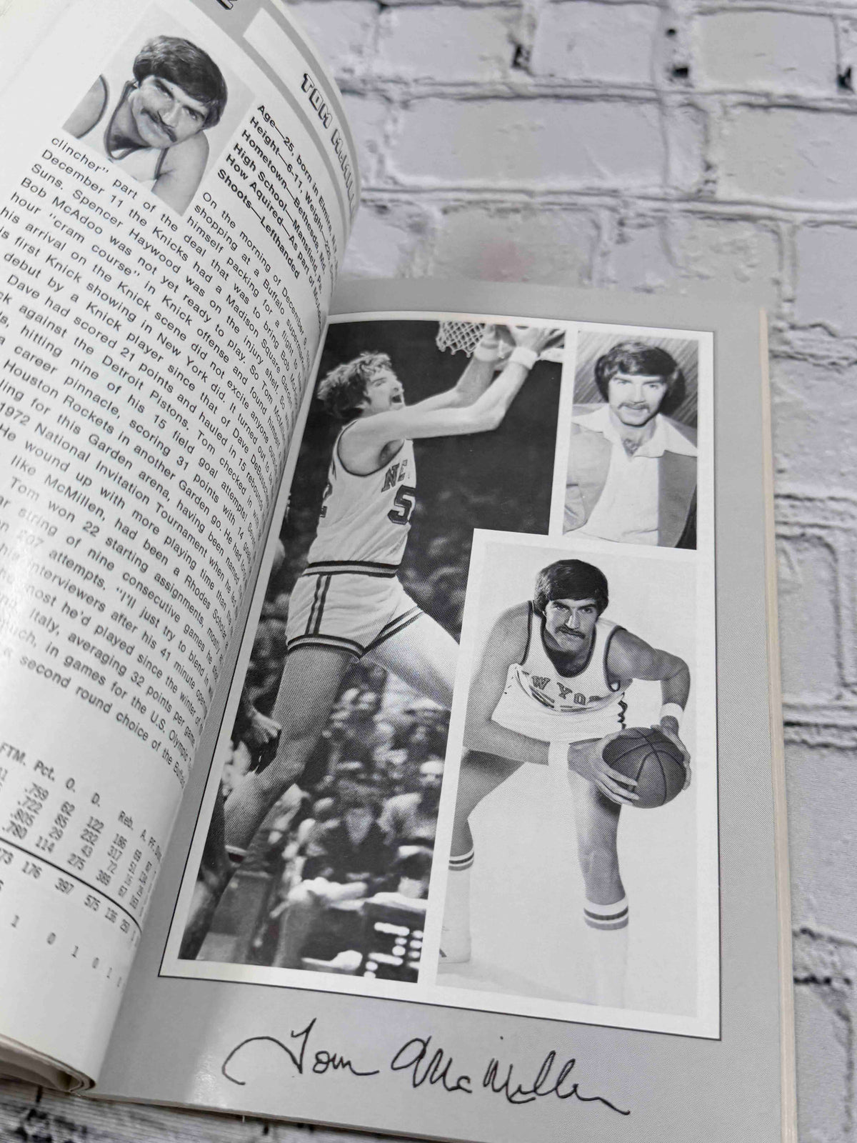 New York Knicks Yearbook 1977-78