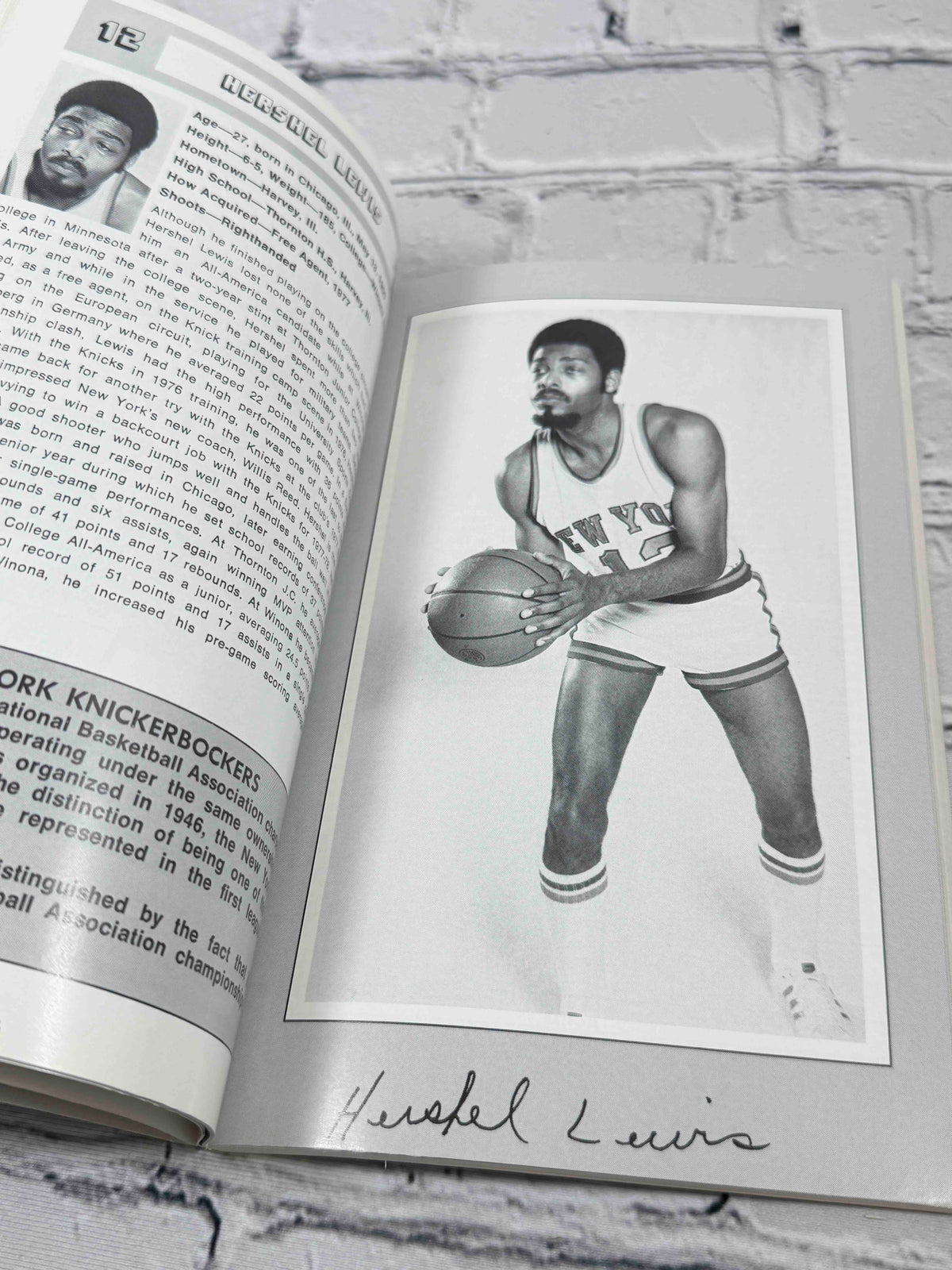 New York Knicks Yearbook 1977-78