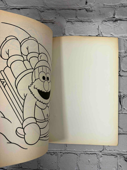 Sesame Street Elmo's Christmas, 1995 Golden coloring book - coloring pages