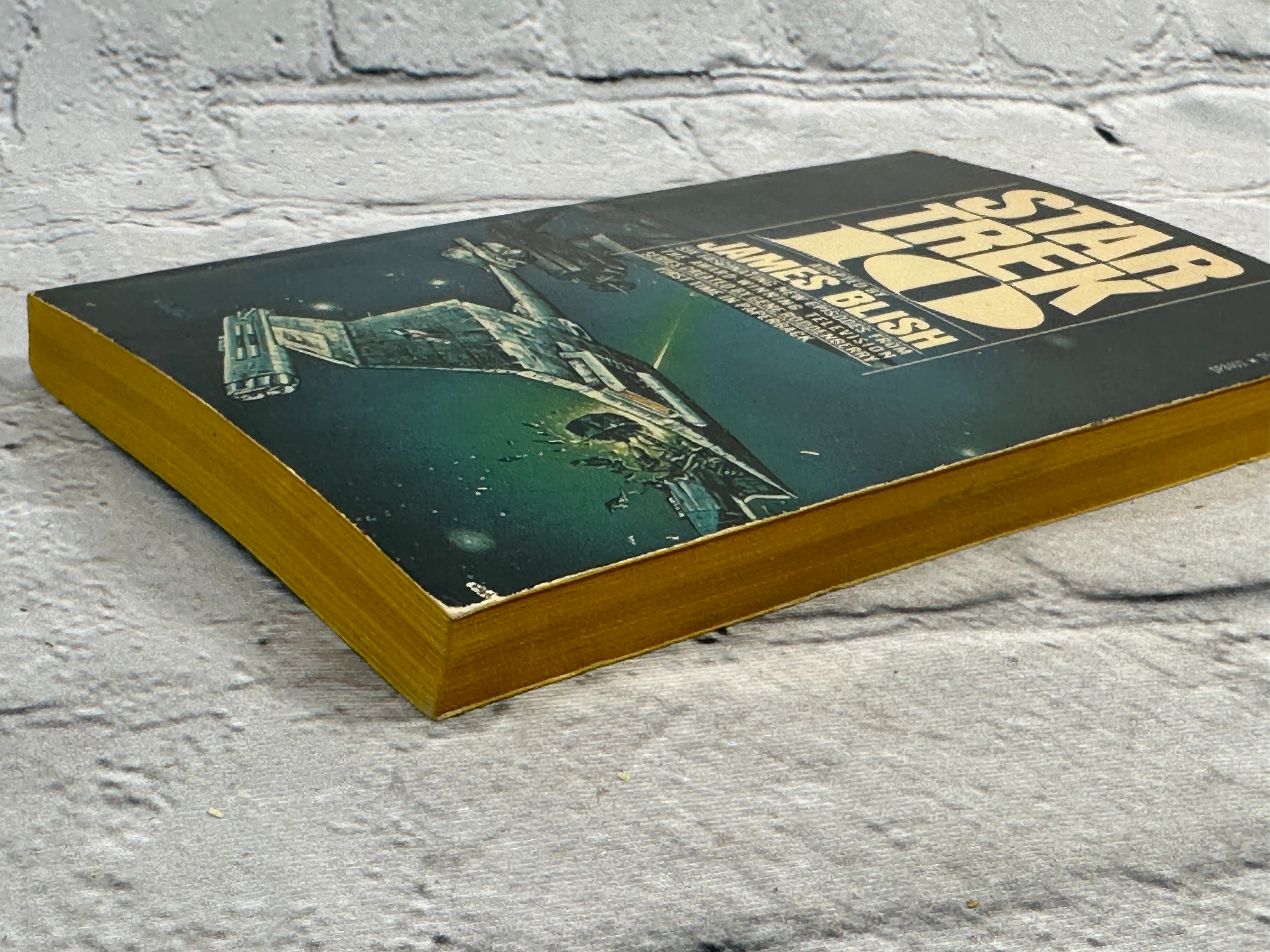 Star Trek 10 Adapted by James Blish [1974] – Flipped Pages