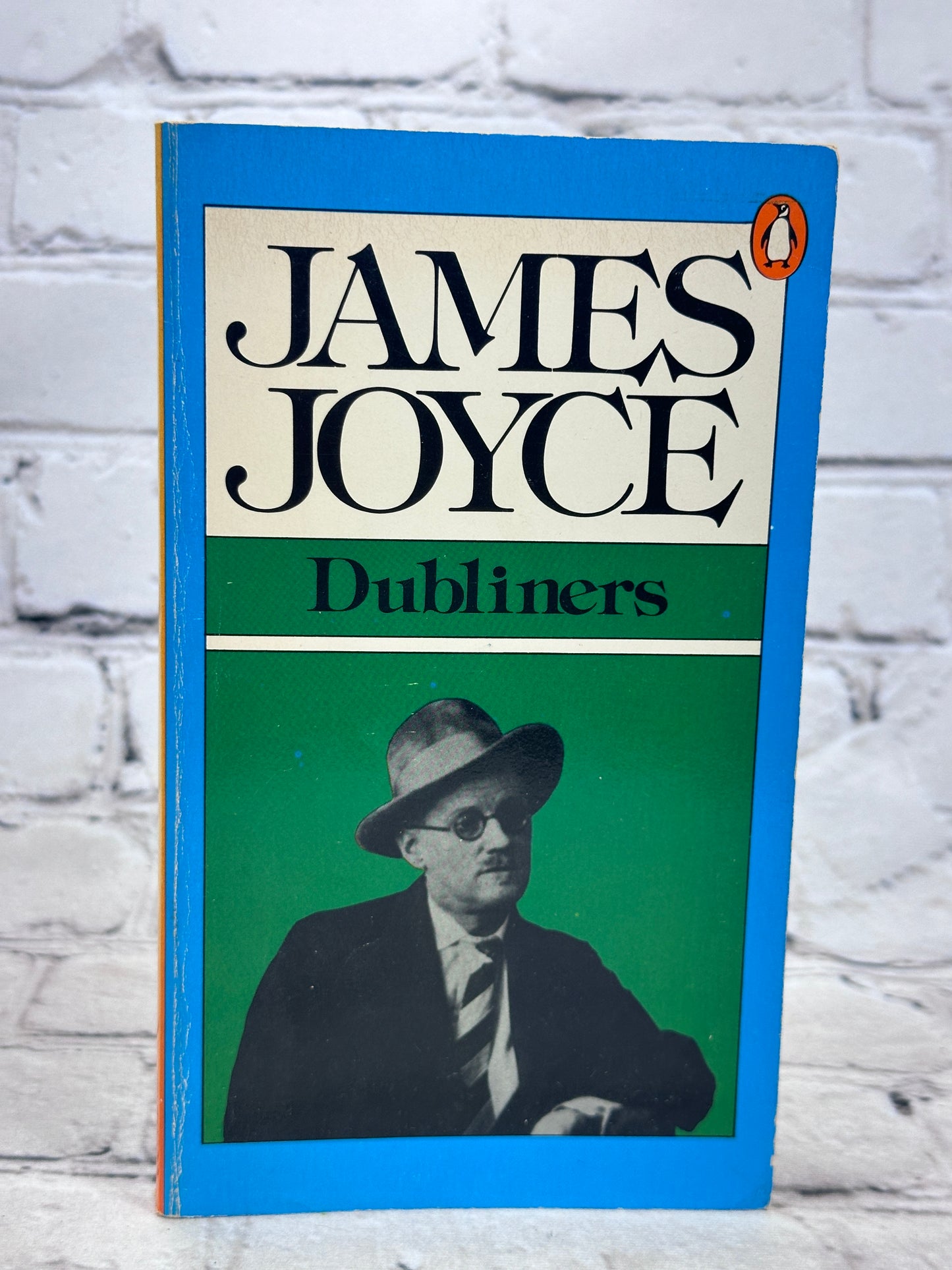 Dubliners By James Joyce [A Penguin Book · 1981]