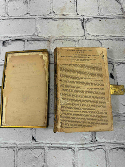 The Holy Bible: King James Version