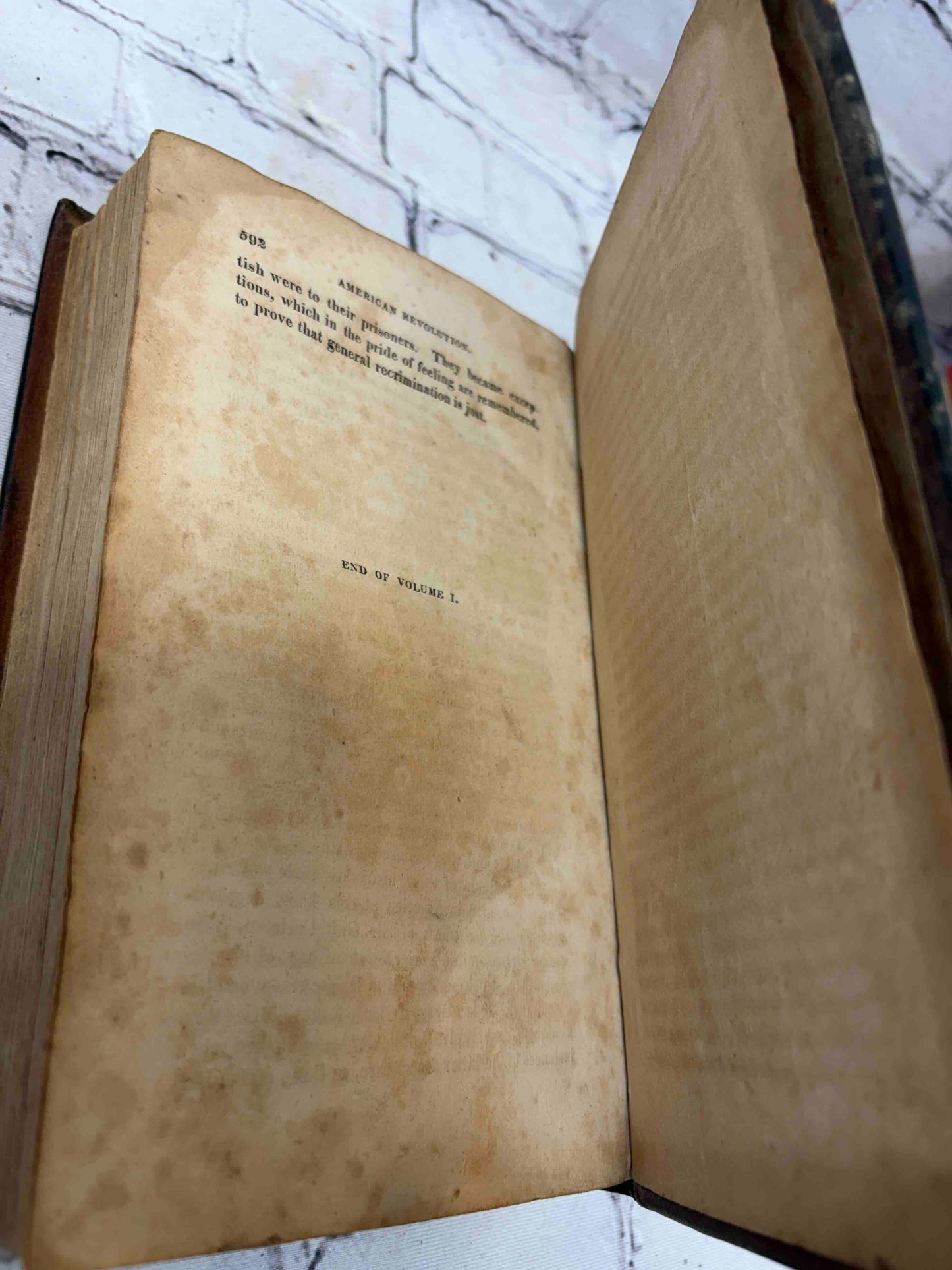 A History of the American Revolution (Volume 1)