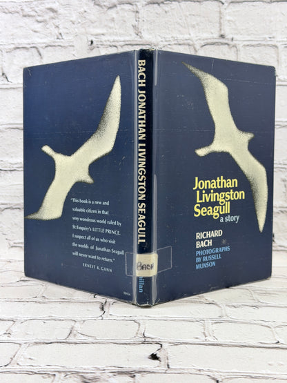 Jonathan Livingston Seagull: A Story