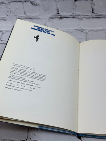 Jonathan Livingston Seagull: A Story