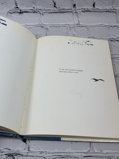 Jonathan Livingston Seagull: A Story