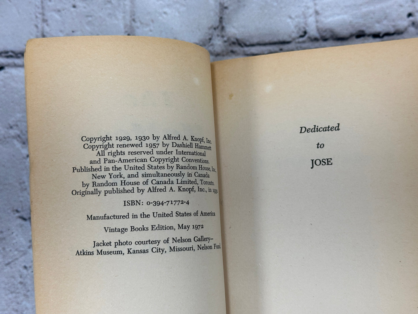 The Maltese Falcon by Dashiell Hammett [1972]