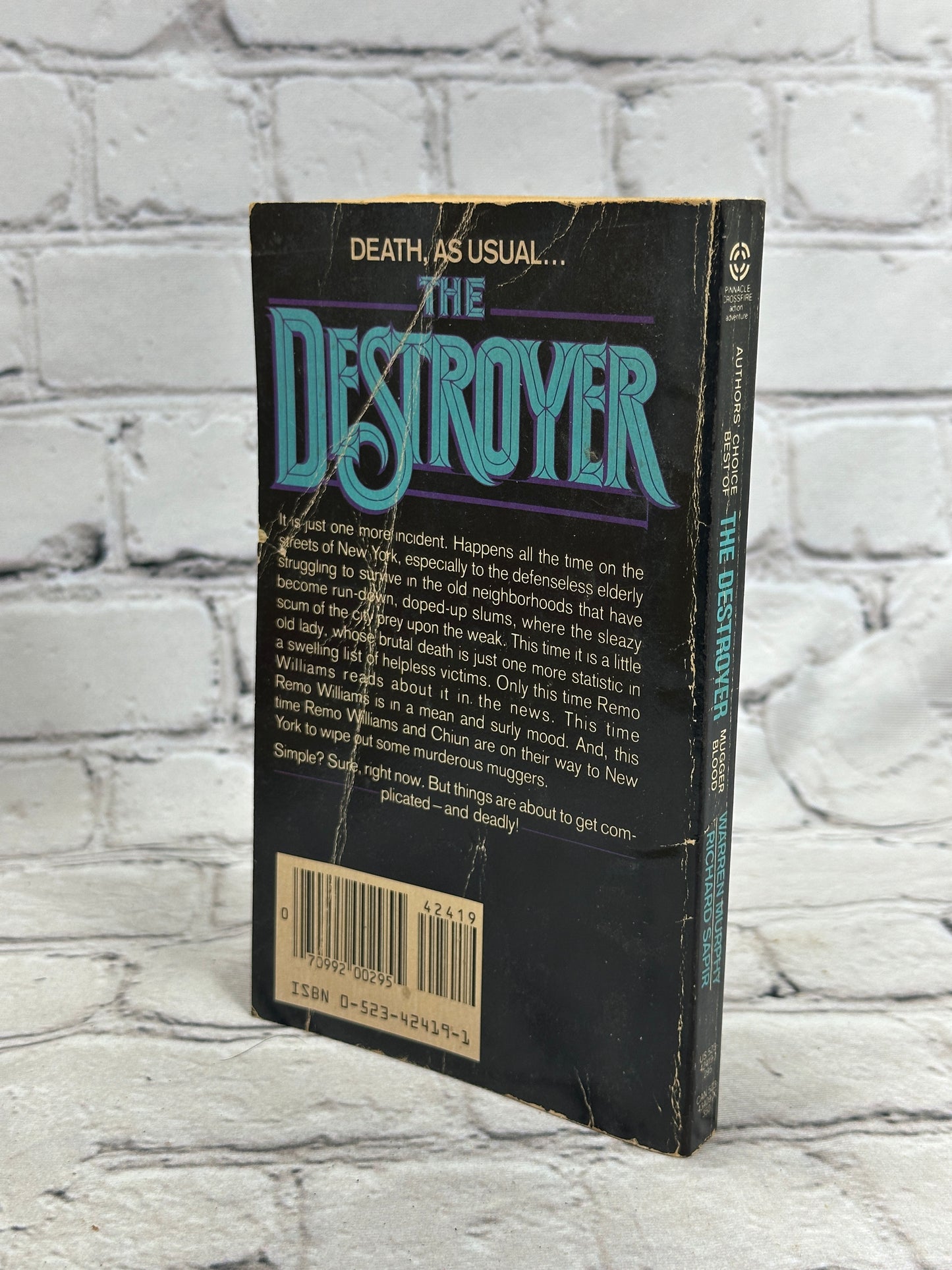 The Destroyer: Mugger Blood by Murphy & Sapir [#30 · 1985]